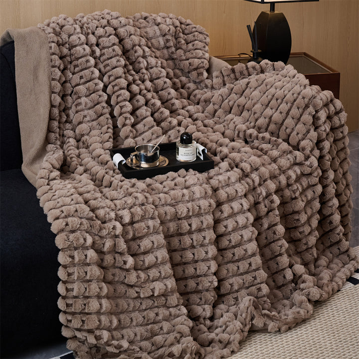 Chunky Strickplüschwurfdecke