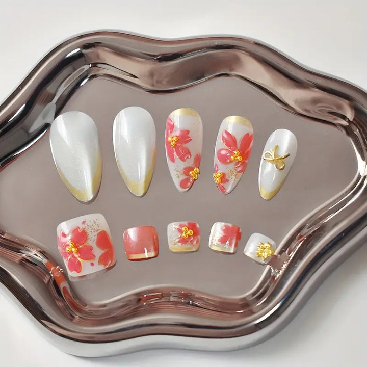 Florale Kunst Nagelset Karnz