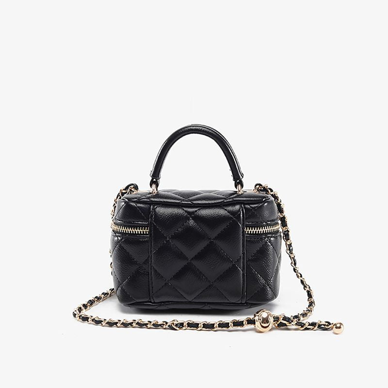 Gepolsterte Mini Kettenhandtasche Karnz