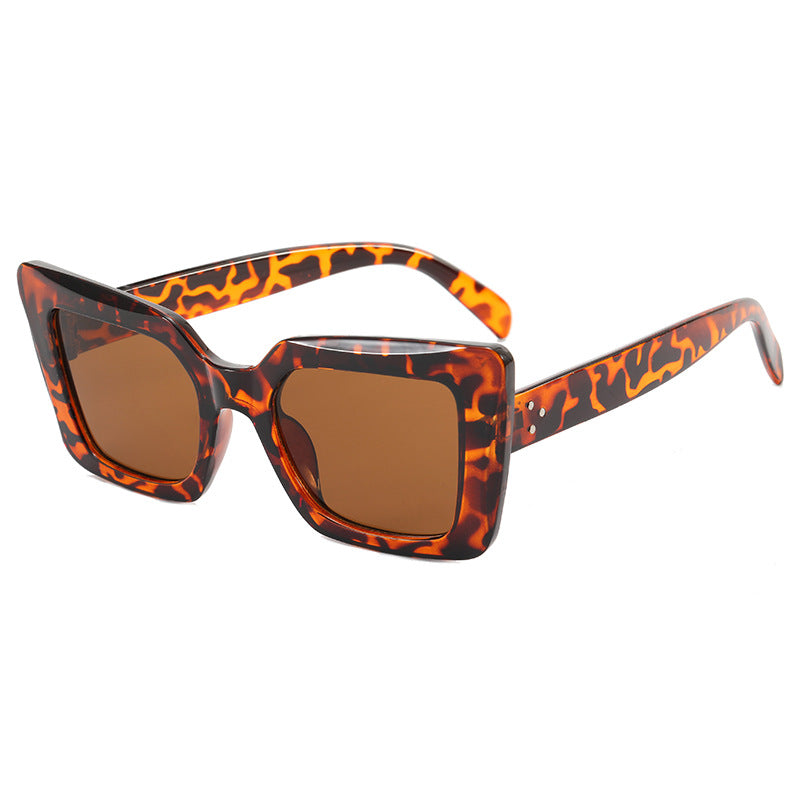 Damen quadratische Sonnenbrille mit minimalistischem Design Karnz