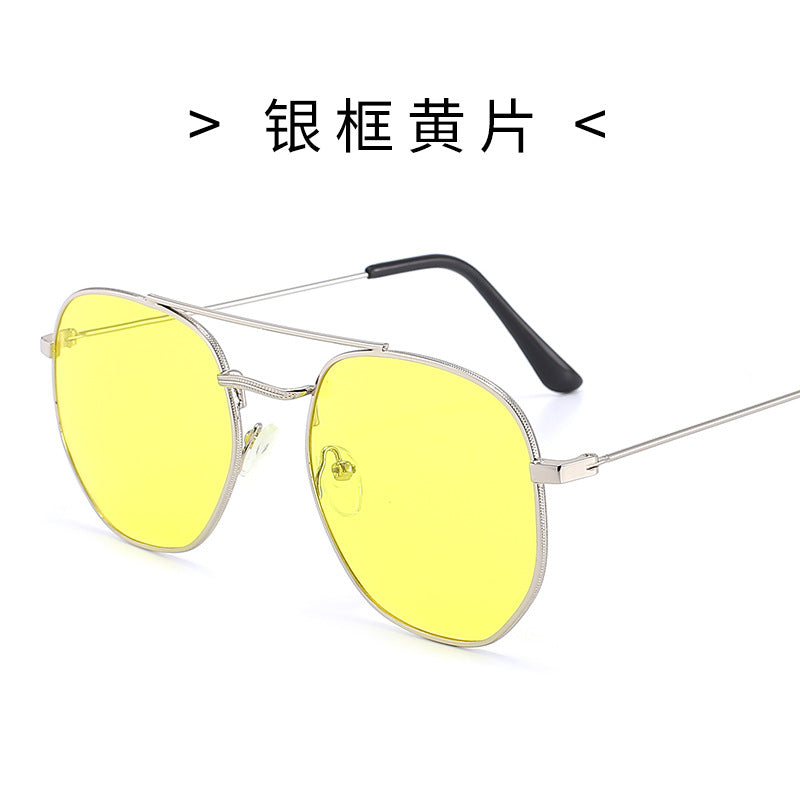 Damen Sonnenbrille mit ovalem Rahmen und schützendem Verlaufsglas Karnz