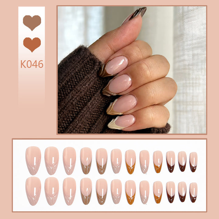 Kunstnagelset mit elegantem Marmormuster und Glanzfinish Karnz