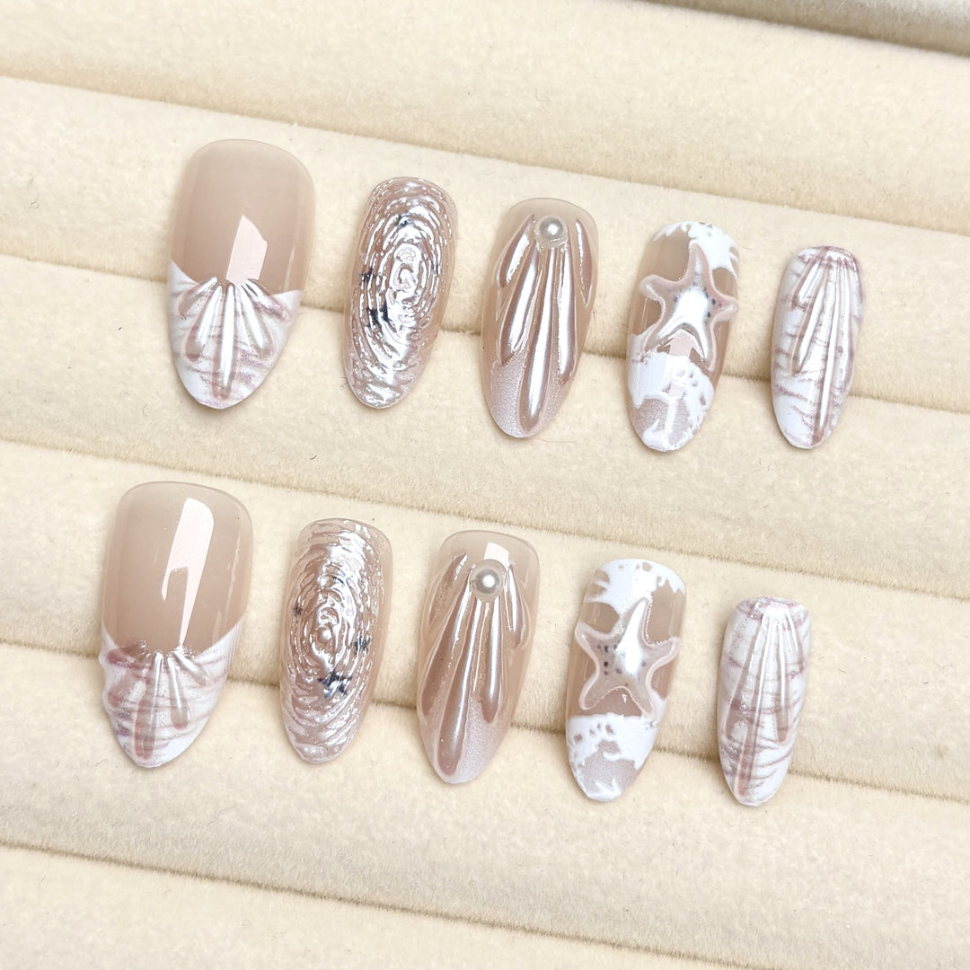 Stylisches anpassbares Press-On-Nageldesign-Set