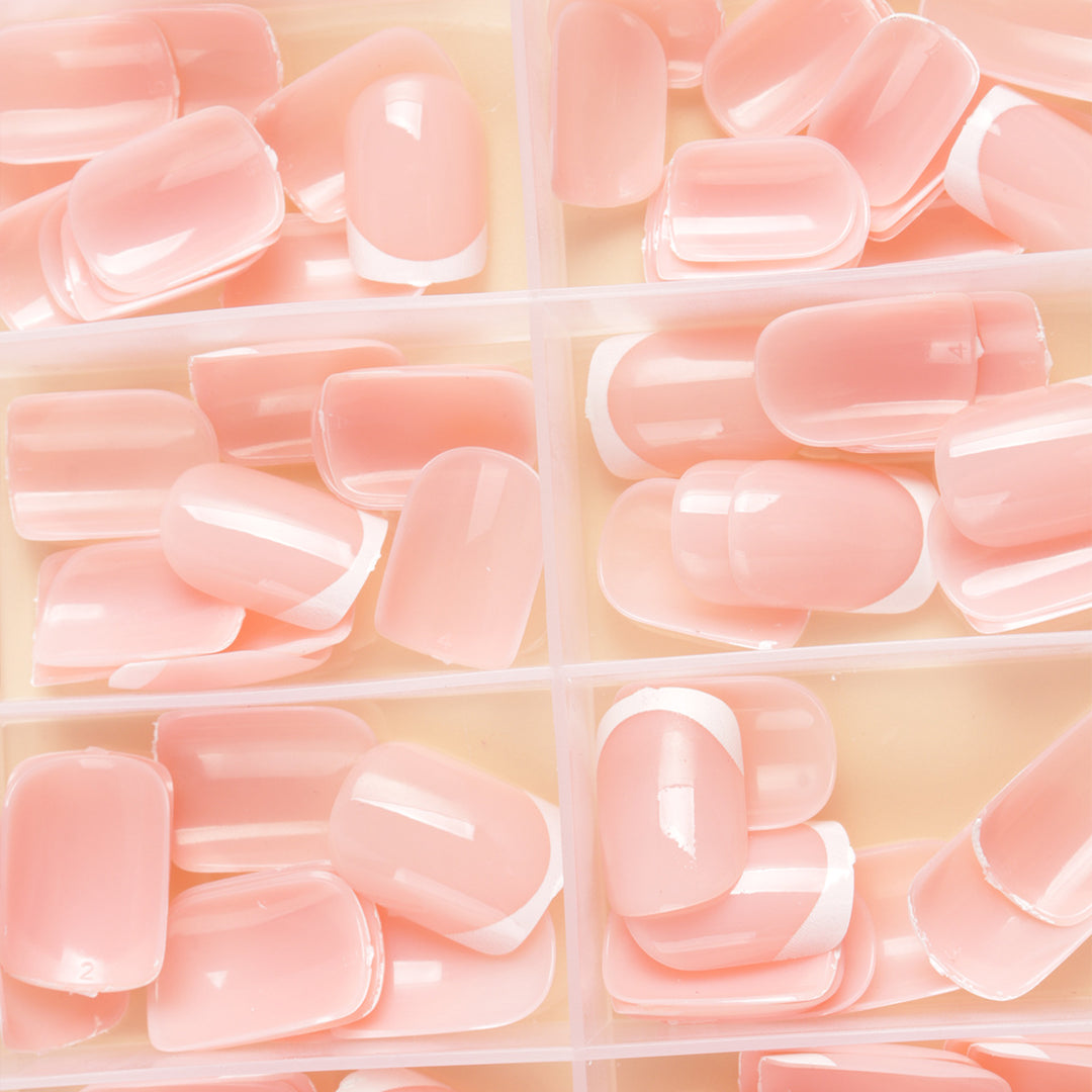 French Tip Press-On Nail Set Karnz