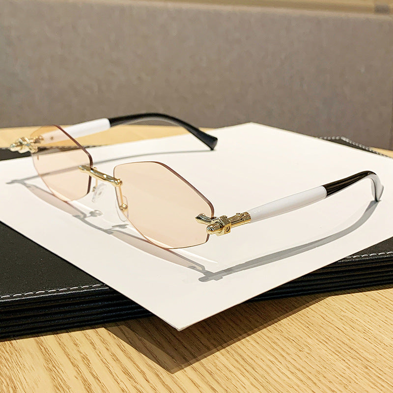 Damen futuristische Sonnenbrille mit übergroßem rechteckigem Rahmen Karnz