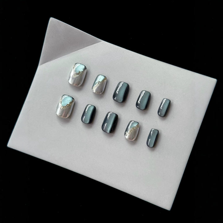 Press-On Nagelkunst-Set mit elegantem metallischen Finish