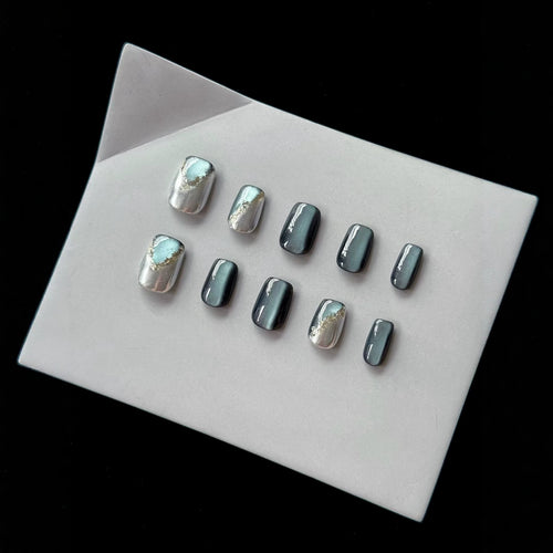 Press-On Nagelkunst-Set mit elegantem metallischen Finish