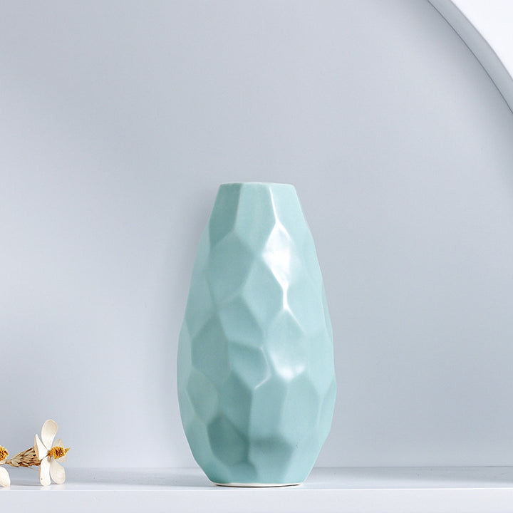 Einzigartige geometrische Keramikvase Karnz