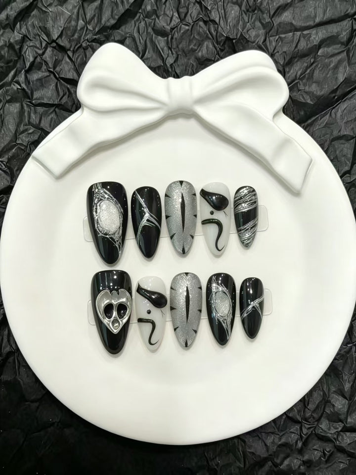 Künstlerisches Statement Press-On Nagelset