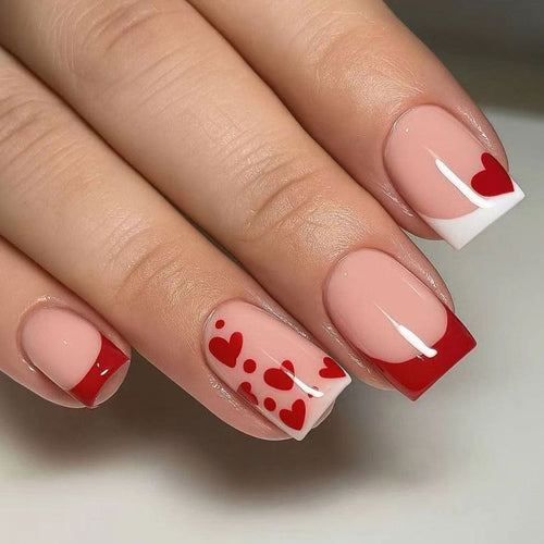 Künstlerisches Herz-Themen Nageldesign-Set