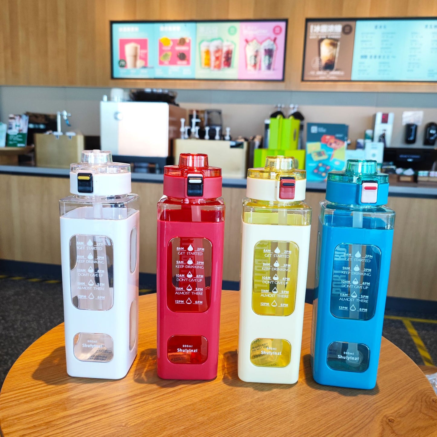 Damen Trinkflasche mit integrierter Zeitmarkierung und Strohhalm Karnz