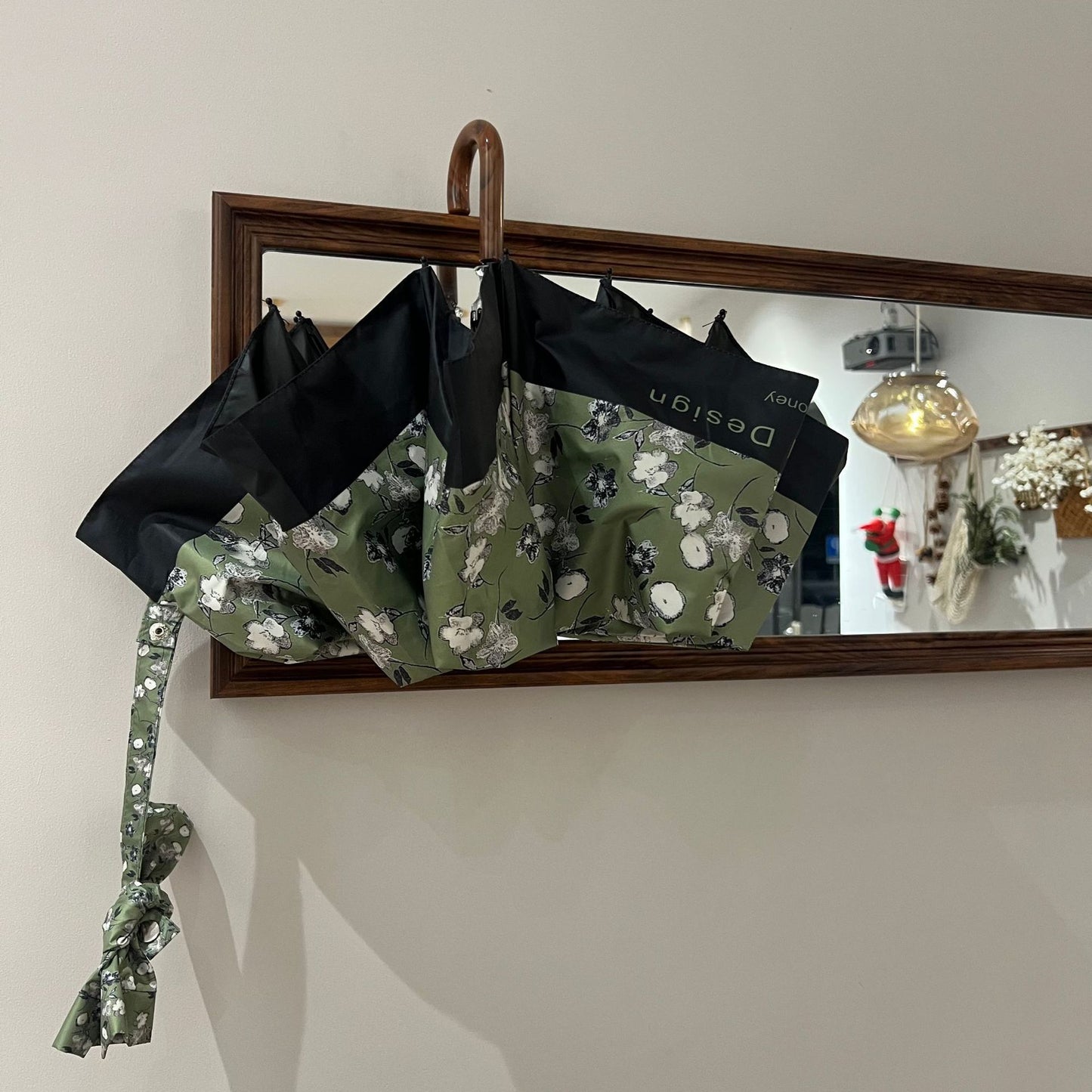 Damen Faltregenschirm mit stilvollem floralem Design Karnz