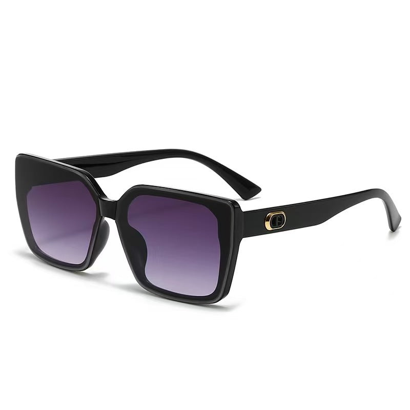 Damen oversized Sonnenbrille mit robustem Rahmen und dezenten Gläsern Karnz