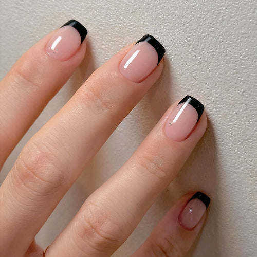 Elegante French Tip Press-On Nagelkollektion Karnz