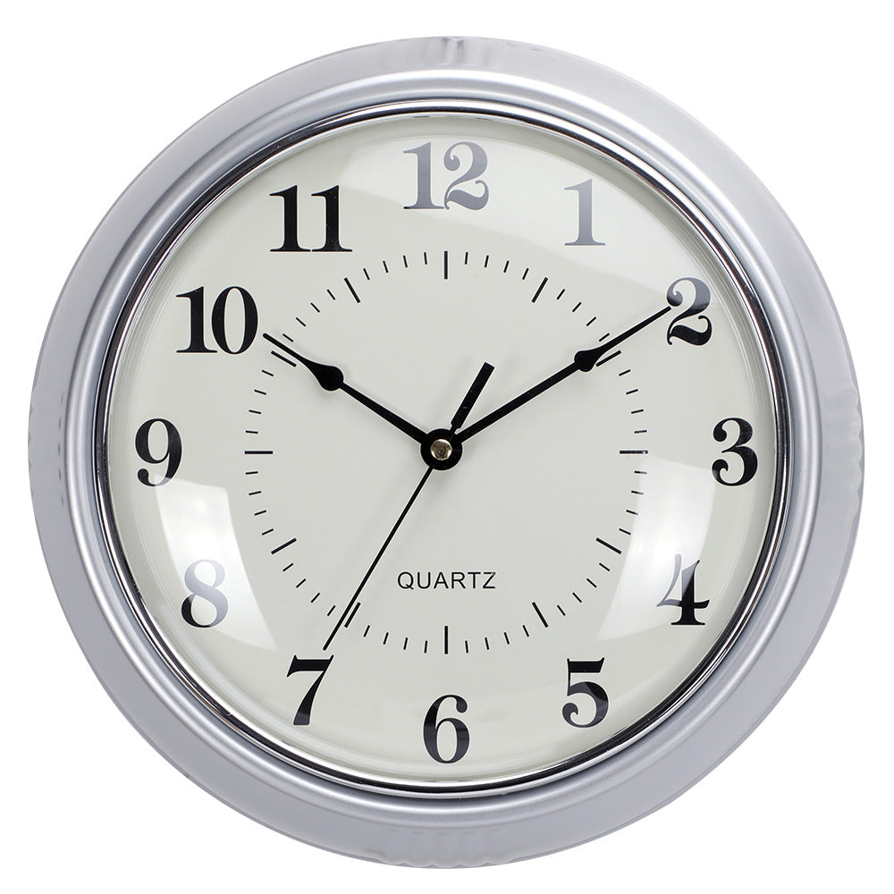 Wanduhr im eleganten Minimalismus Karnz
