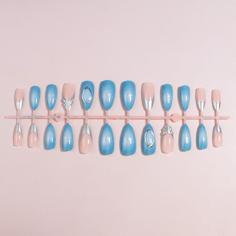 Elegantes DIY Press-On Nagelset Karnz