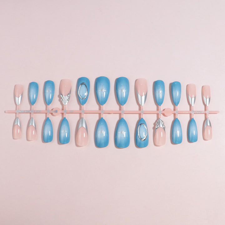 Elegantes DIY Press-On Nagelset Karnz