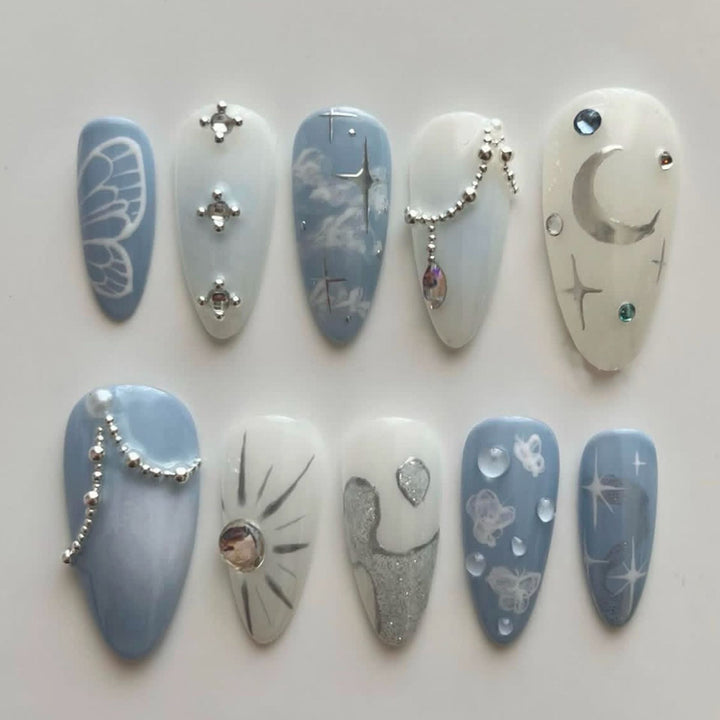 Künstlerisches Nageldesign Karnz