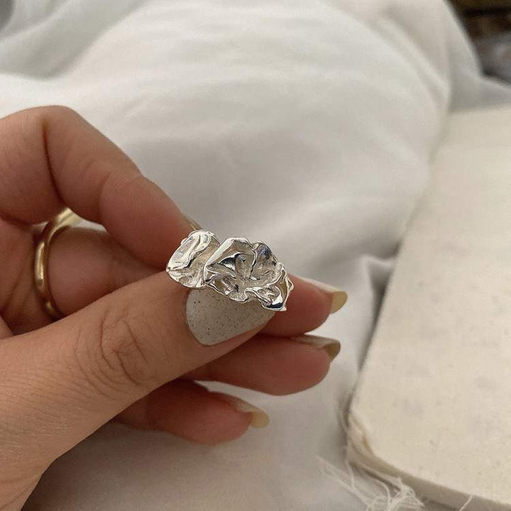 Eleganter und Zeitloser Ring Karnz