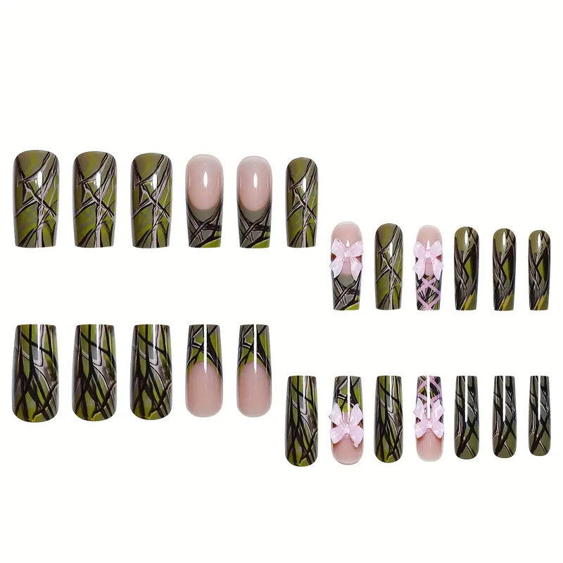 Detailliertes Künstlerisches Nageldesign-Kit Karnz