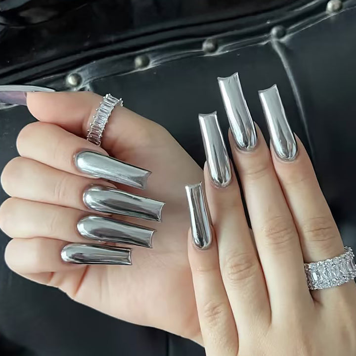 Metallic Finish Lange Press-On Nägel Karnz