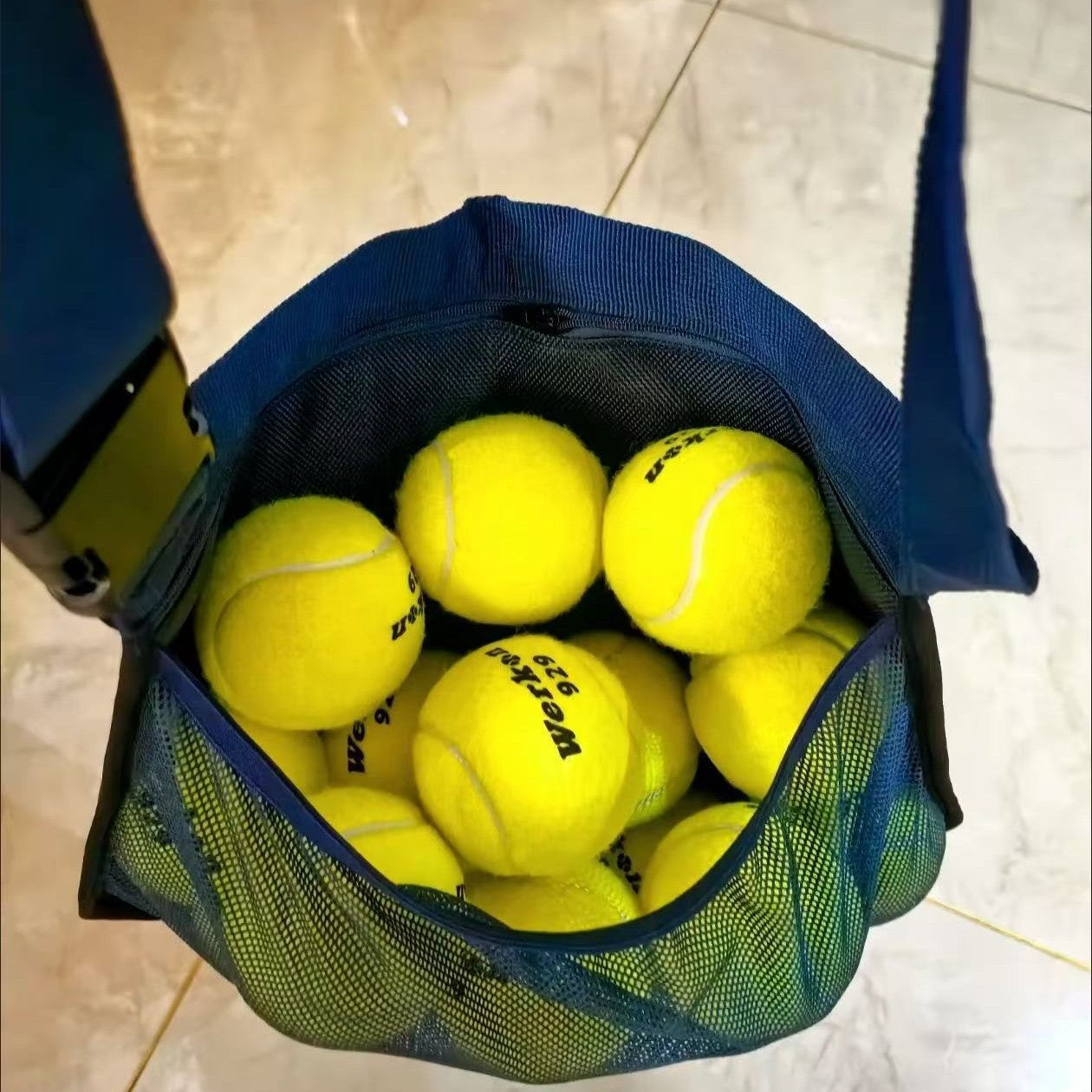 Unisex Tragetasche für Sportbälle mit Netzoberfläche und verstellbarem Trageriemen Karnz