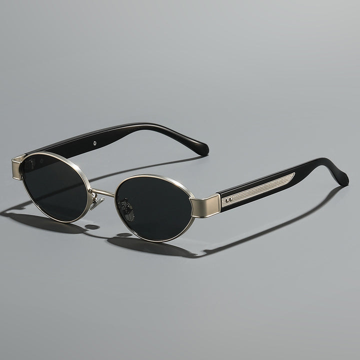 Damen Sonnenbrille im modernen, ovalen Rahmen mit harmonischem Farbspiel Karnz