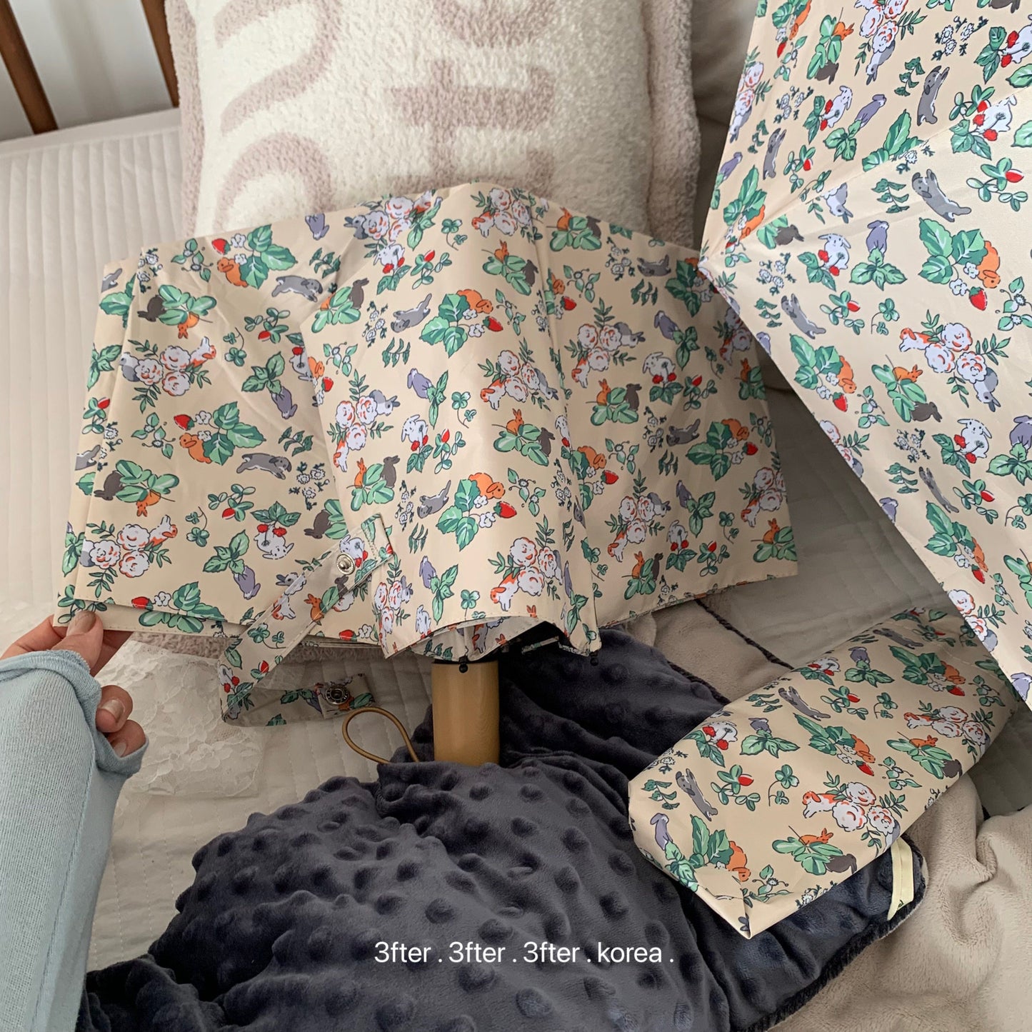 Damen Faltbarer Regenschirm mit floralem Vintage-Design Karnz