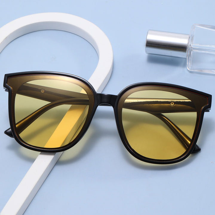 Damen stylische Sonnenbrille mit breitem Rahmen und UV-Schutz Karnz