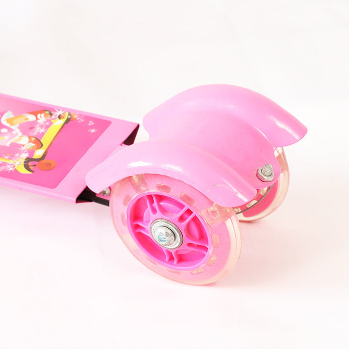 Spaßiger und leichter Scooter Karnz