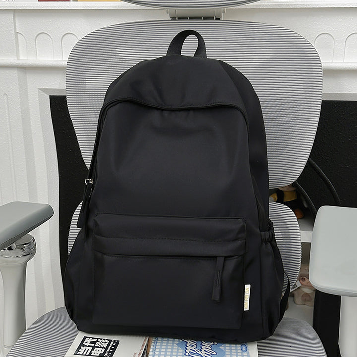 Stylischer minimalistischer Rucksack