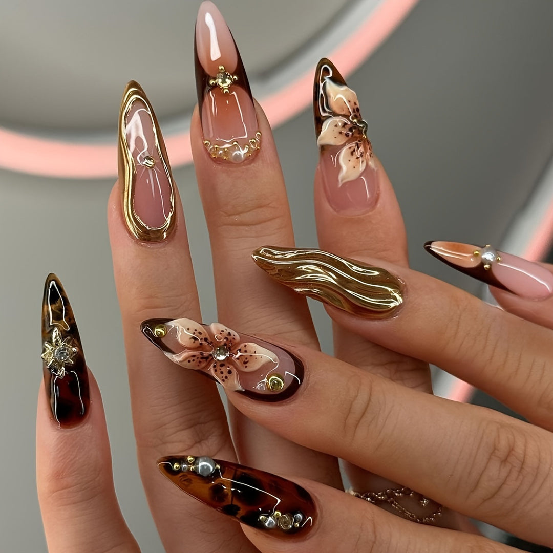 Elegante florale Acryl Press-On Nagel Set Karnz