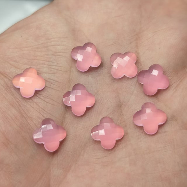 Schmuckhafte Acrylblüten Karnz