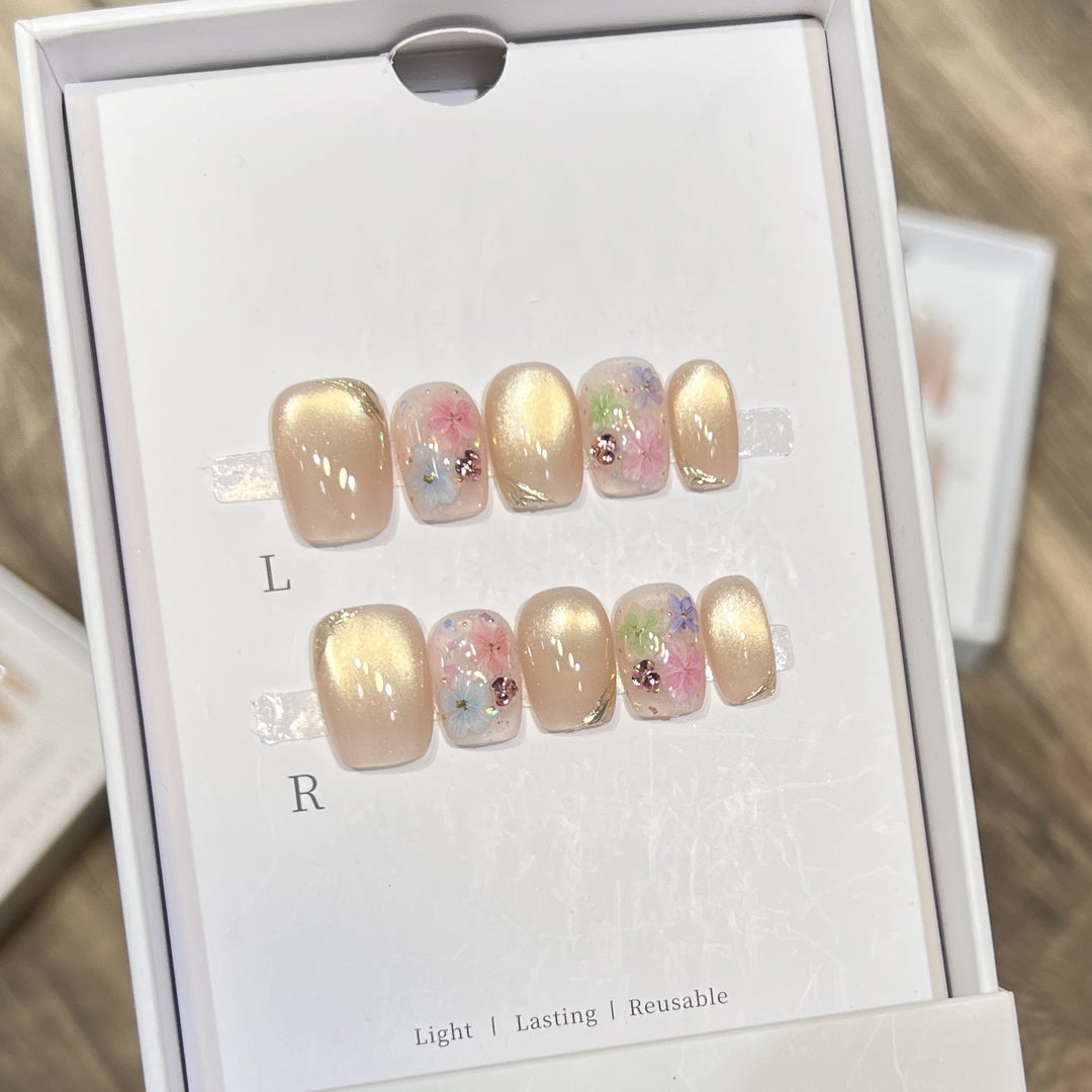 Künstlerisches Blumen-Design Press-On Nail Set Karnz