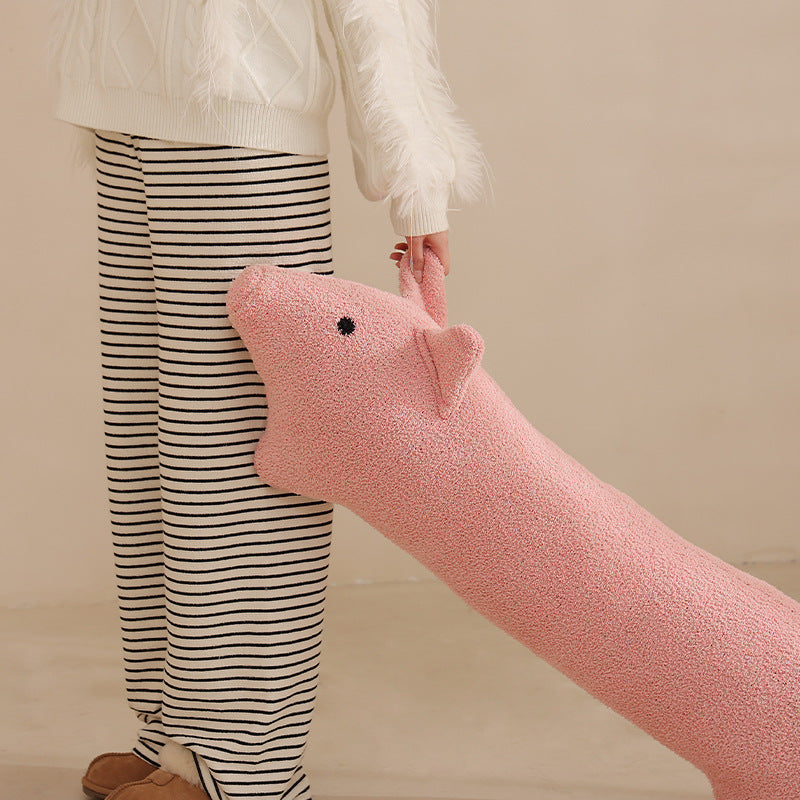 Handgefertigtes Kuscheltier und Dekokissen in Kapibara‑Form aus Bouclé‑Plüsch
