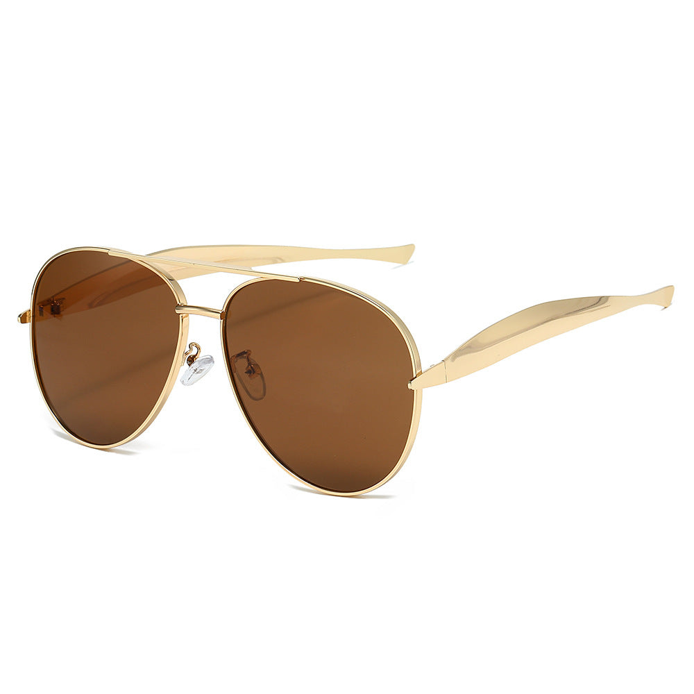 Chic Aviator Sonnenbrillen mit stilvollen Metallakzenten Karnz
