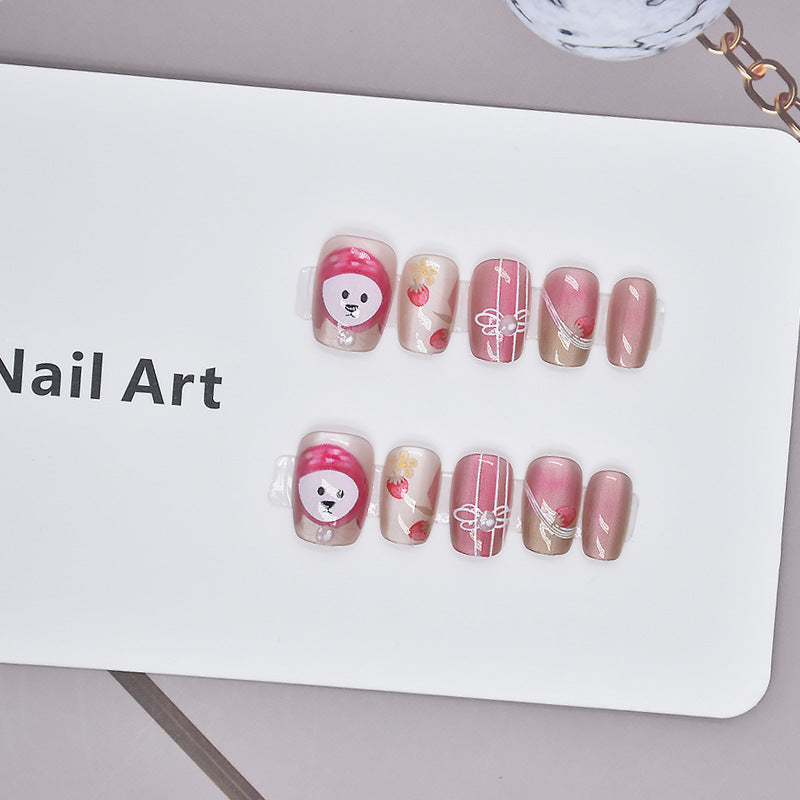 Künstlerische cartoonartige Press-On Nagelkunst Karnz