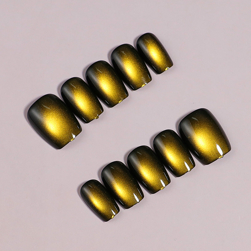 Glänzende Metallische Press-On Nagelspitzen Karnz