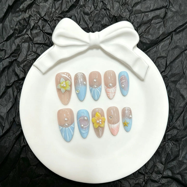 Floral Decorative Press-On Nail Art Set mit eleganten Schmuckakzenten