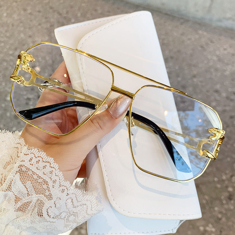 Damen quadratische Sonnenbrille mit luxuriösem Metallrahmen Karnz