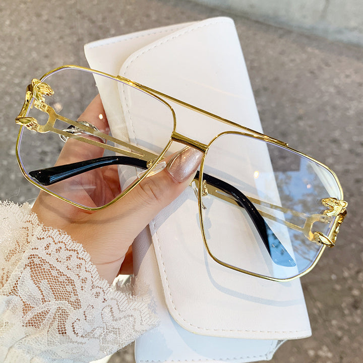 Damen quadratische Sonnenbrille mit luxuriösem Metallrahmen Karnz