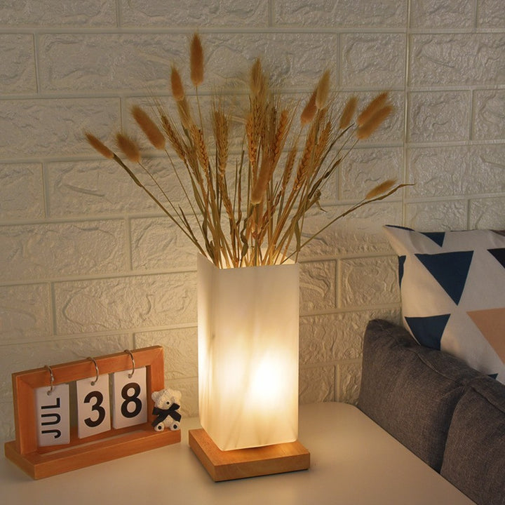 Moderne dekorative Tischlampe