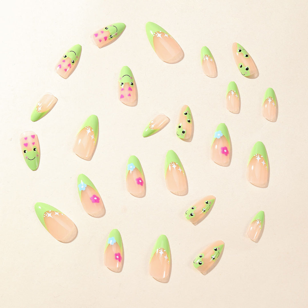 Artistic Nail Art Karnz