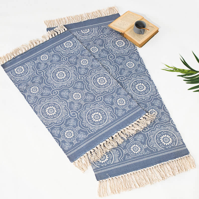 Dekorativer Läufer für Esstisch und Konsole im Boho‑Mandala‑Design mit Fransen Karnz
