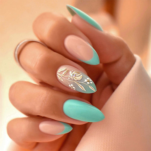 Artisan Press-On Nail Set mit eleganten Blattmustern Karnz