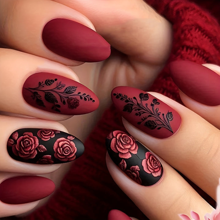 Kunstnägel mit Elegantem Rosenmotiv Karnz