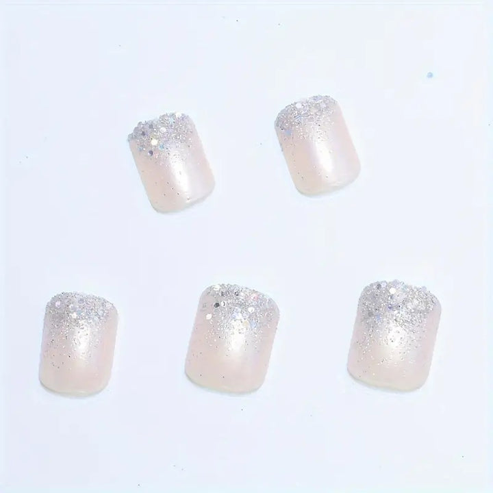 Glänzende Acryl-Nagelverstärkungen Karnz