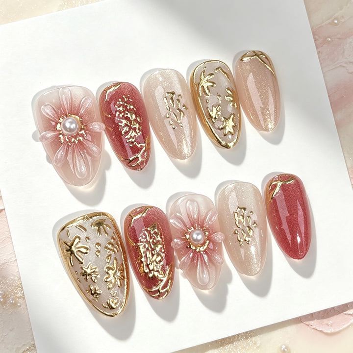 Luxuriöse Blumen-verzierte Press-On Nagelkollektion