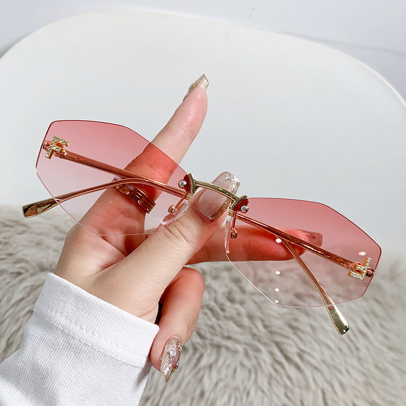 Damen Designer-Sonnenbrille mit innovativem sechseckigem Rahmen Karnz