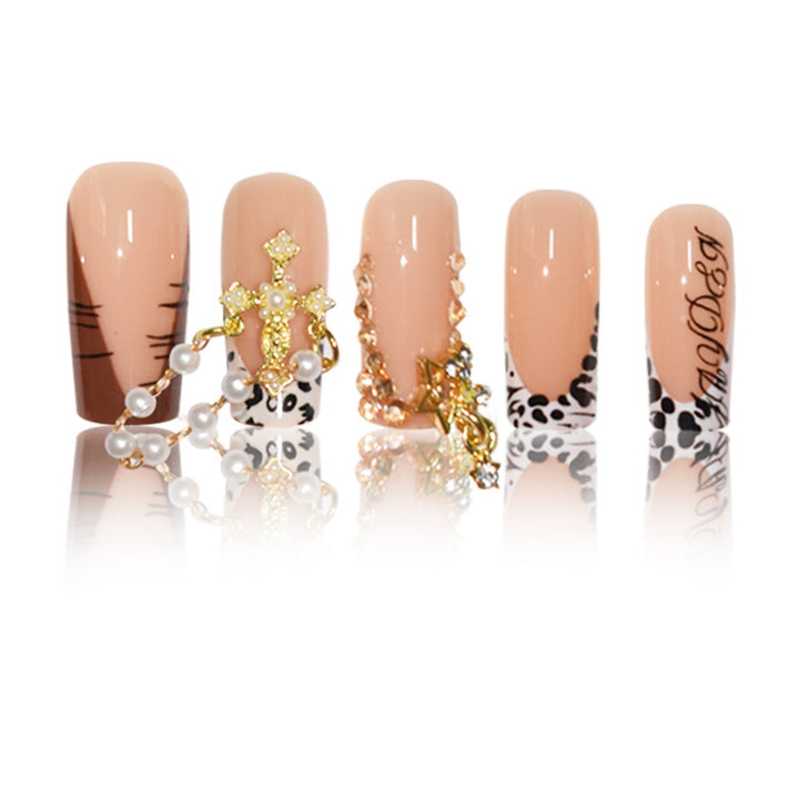 Künstlerische Luxus-Nagelverlängerungen Karnz